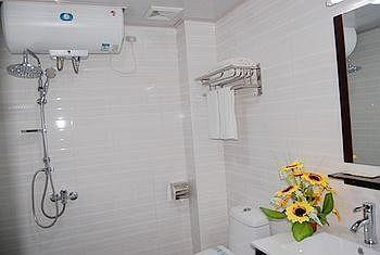 Wudang Mountain Sun Shine Hotel Wudangshan Extérieur photo